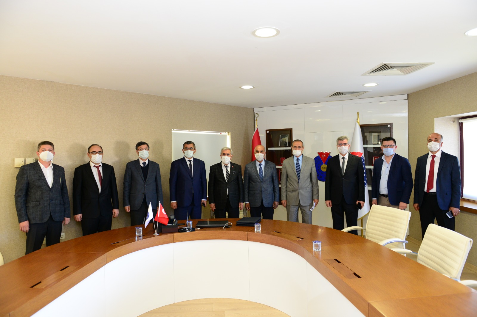 Üniversitemiz, Kahramanmaraş İl Tarım ve Orman Müdürlüğü ve Doğu Akdeniz Geçit Kuşağı Tarımsal Araştırma Enstitüsü Arasında İşbirliği Protokolü İmzalandı