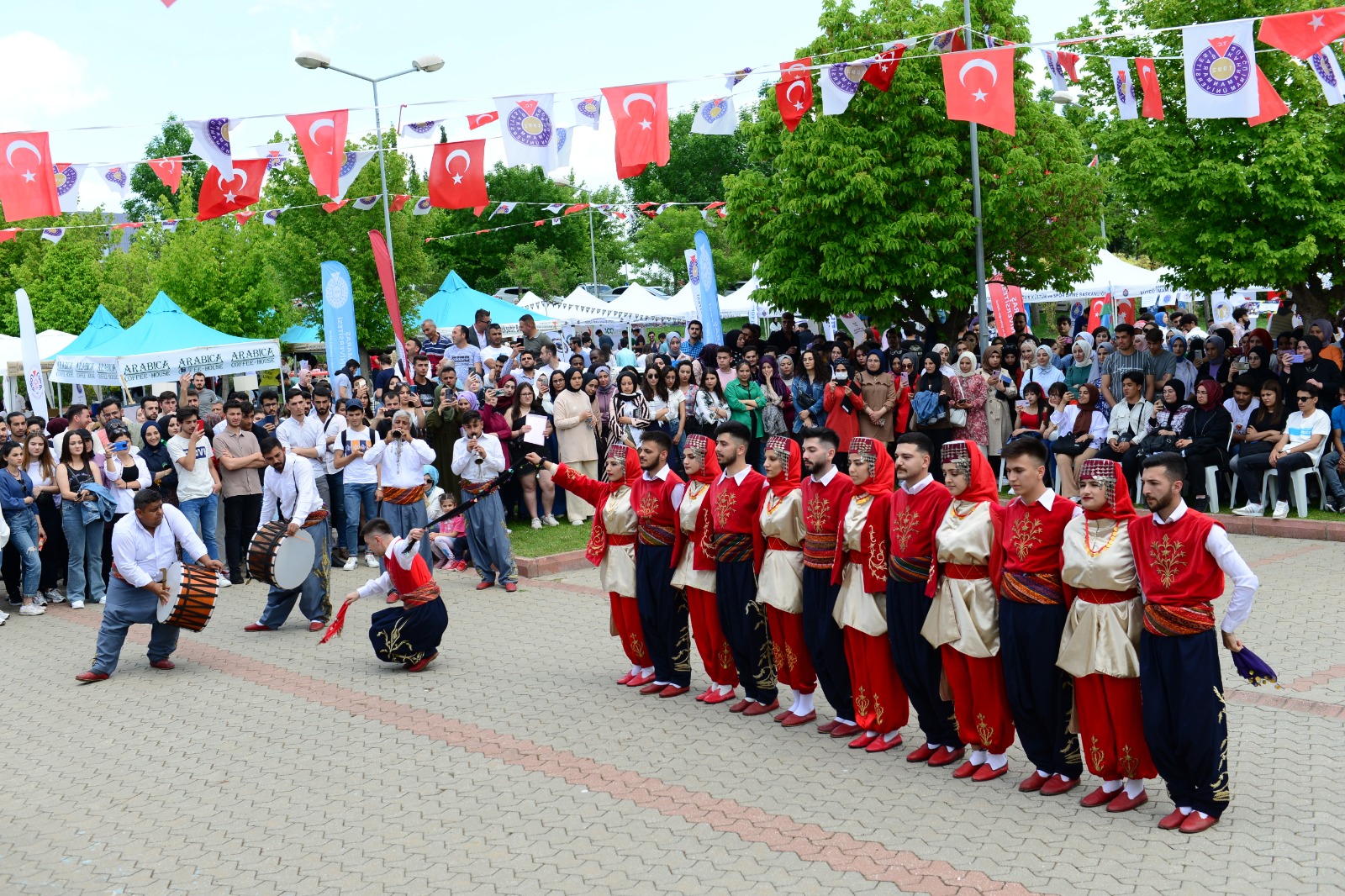 KSÜ Bahar Şenliği, Baharın Coşkusunu Kampüse Taşıdı 
