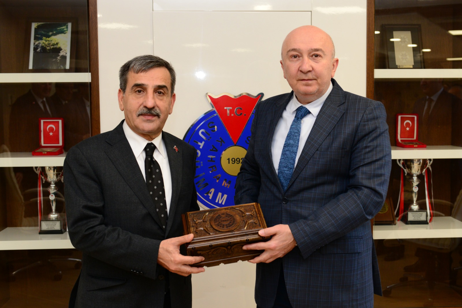 Türkiye Kamu-Sen Genel Başkanı Önder Kahveci KSÜ’yü Ziyaret Etti