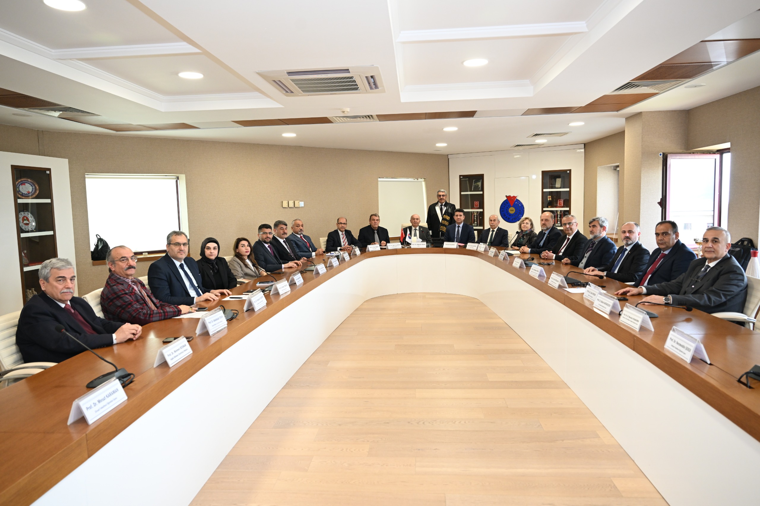 Profesör Kadrosuna Atanan Öğretim Üyemizi Tebrik Ederiz