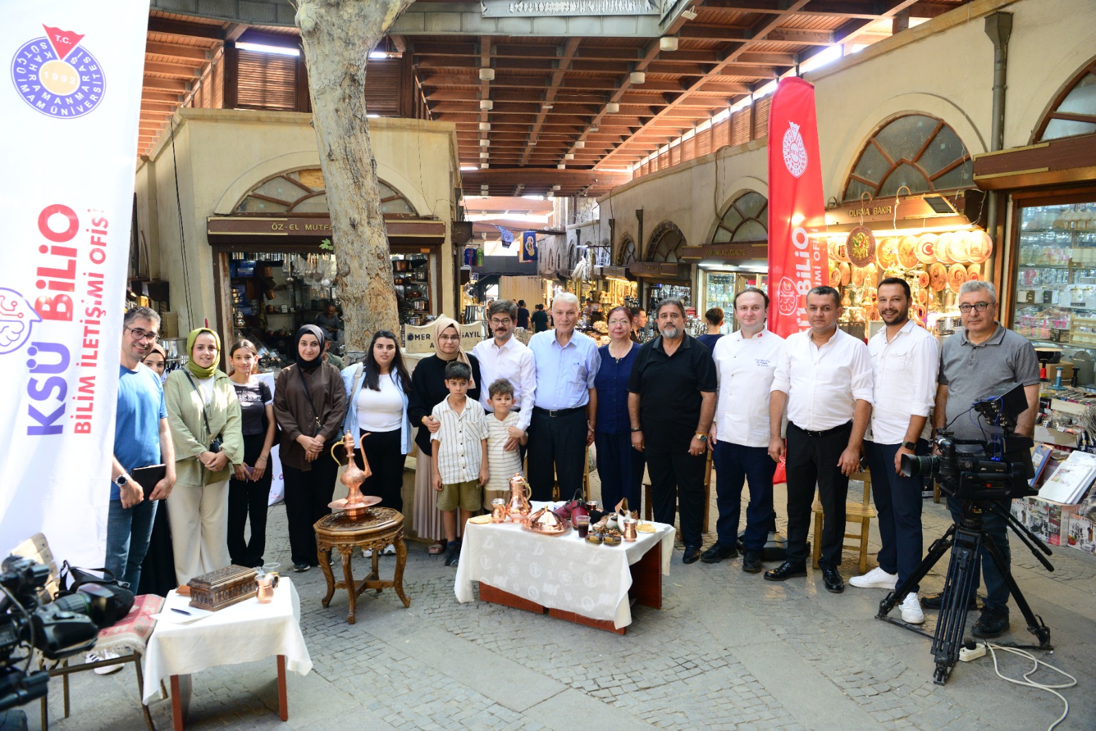 KSÜ, Bilimle Halkı Buluşturan İkinci Etkinliğini Kapalı Çarşı’da Gerçekleştirdi