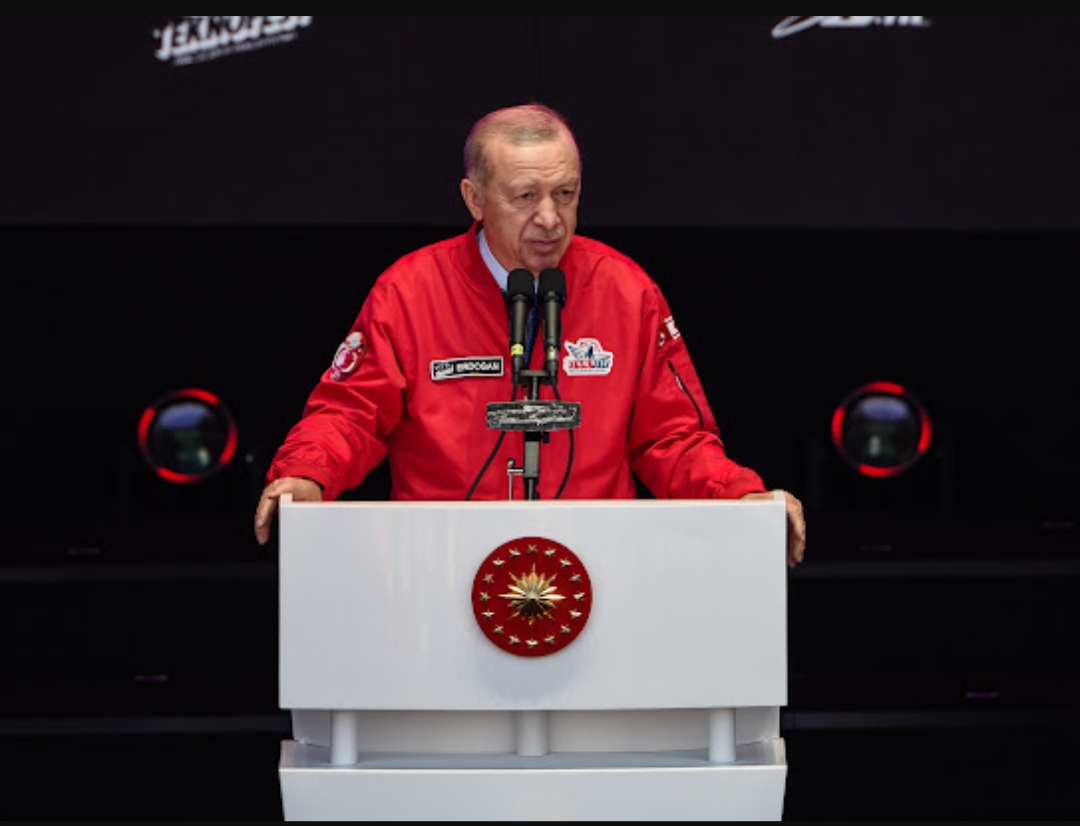 Rektör Prof. Dr. Alptekin Yasım, TEKNOFEST KKTC 2025 Ödül Töreni’ne Katıldı